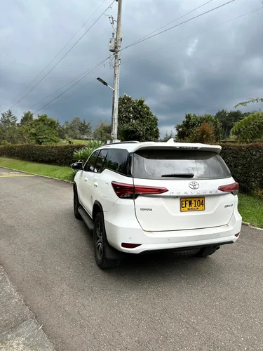 Toyota Fortuner 2.7l