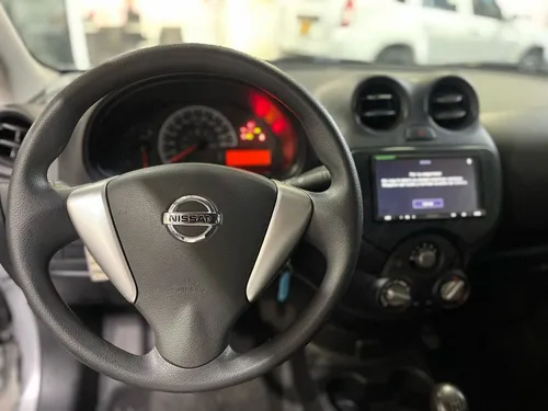 Nissan Vers Vdrive Mt 4x2 1600