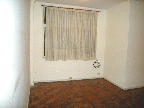 Imagen 6 de 8 de Oficina En Montevideo Al 500 - Impecable - Centro (tribunales)