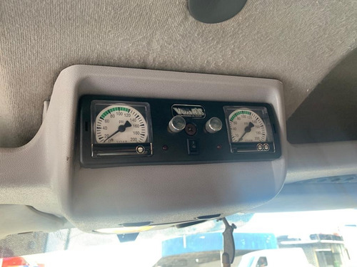 Iveco Daily 70c17hd Chassi 6 Mts 2013