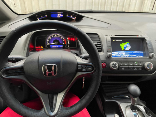 Imagem 13 de 15 de Honda Civic 2009 1.8 Lxs Flex Aut. 4p - Central Multimídia