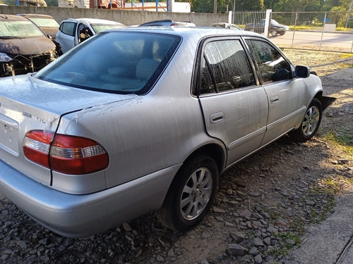 Imagem 2 de 8 de Sucata Toyota Corolla 1.8 2001/2002 Gasolina