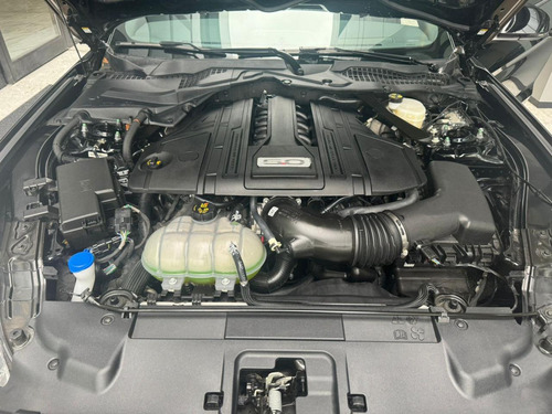 Ford Mustang 5.0 Gt 421cv