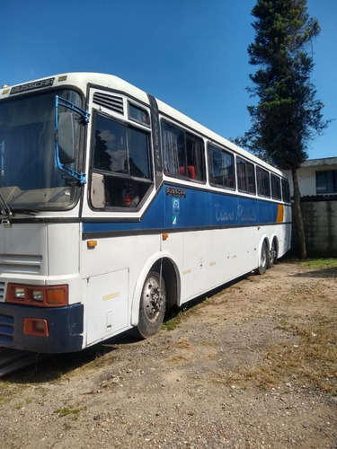 Volvo - Busscar El Buss 360