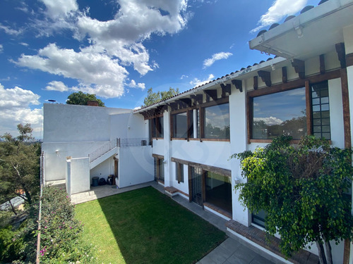 Casa En Venta En Lomas Altas