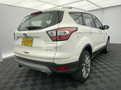 Ford Escape 2.0 Titanium