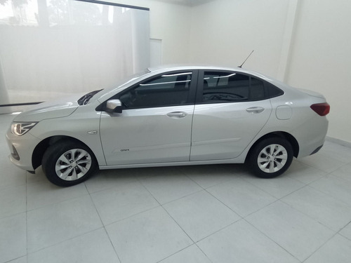Chevrolet Onix plus 1.0 Turbo LT (Aut)