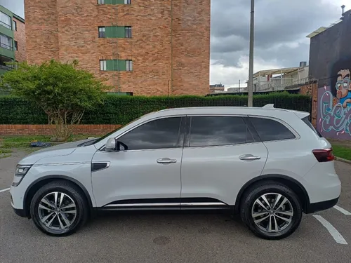 New Koleos Intens 4x4 At