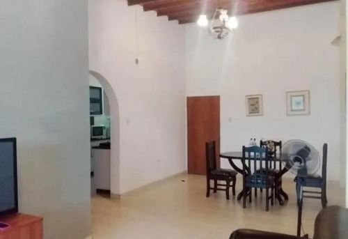 Imagen 4 de 7 de Vendo Bonito Apto En El Centro De Cagua. Precio De Regalo. 04243252273