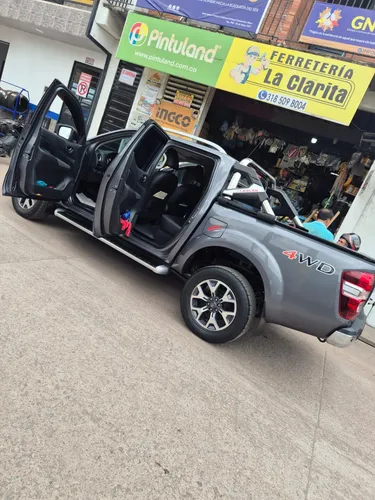 Renault Alaskan Full equipo