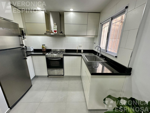 Casa En Moron Sur 3 Amb Escritorio Quincho