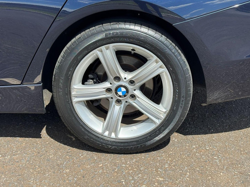 BMW Serie 3 320ia 2.0 24v 4p