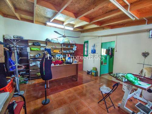 Se Vende Parcela Plana Con 2 Casas En Sector Cuyuncavi, Cvi