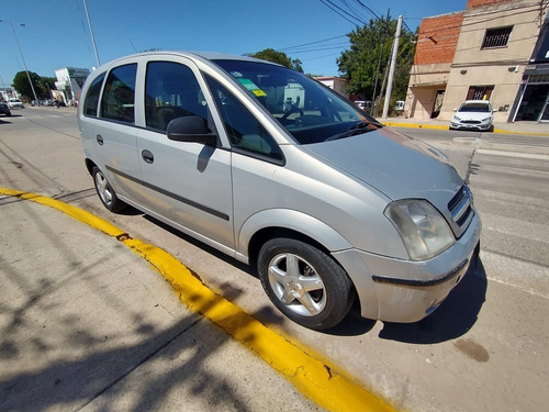 Vendo Chevrolet Meriva Gl 1.8 Nafta-gnc Año 2004