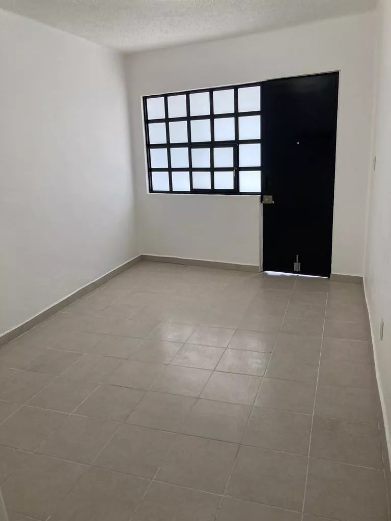 Loft, Limpio, Seguro, Iluminado, Ventilado, Exterior, 1 Rec, 1 Baño, Cocina, Sin Estacionamiento, 4 Piso, Tranquilo, Bien Ubicado, Servicios, Metrobus, Supermercado, Internet Y Mant Incluido.