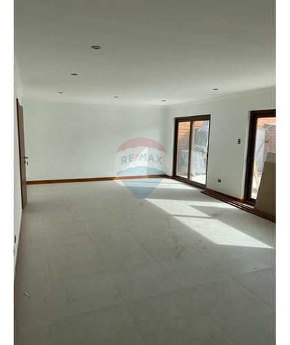 Se Vende Excelente Casa En Parque San Valentin.
