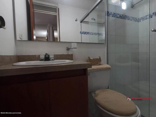 Vendo Apartamento En Tibabuyes(bogota) Mls 21-1083