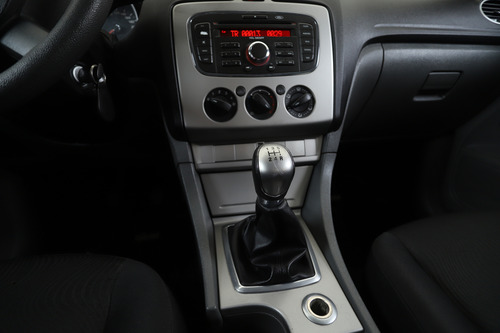 Ford Focus 2 1.6 Exe Sedan Trend Sigma