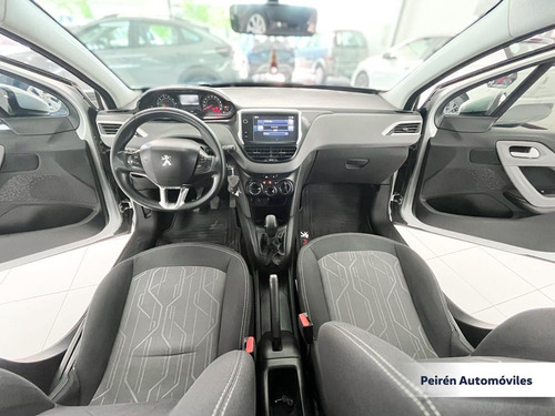 Peugeot 208 Allure