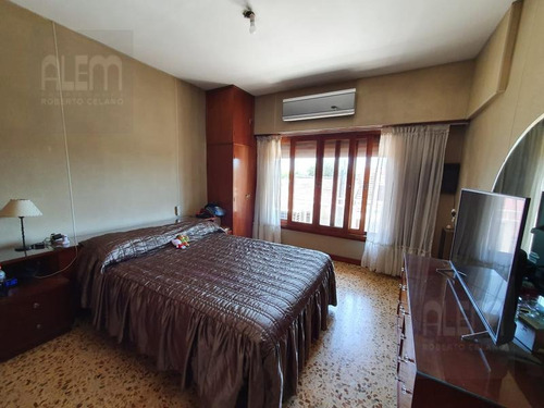 Imagen 2 de 15 de Casa - Temperley Este