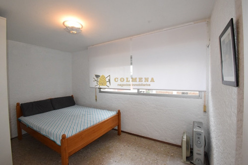 Apartamento En Peninsula, 2 Dormitorios 1 Baño-ref:3046