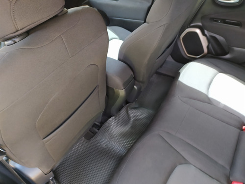 Jeep Renegade Sport Plus Caja Manual 2017