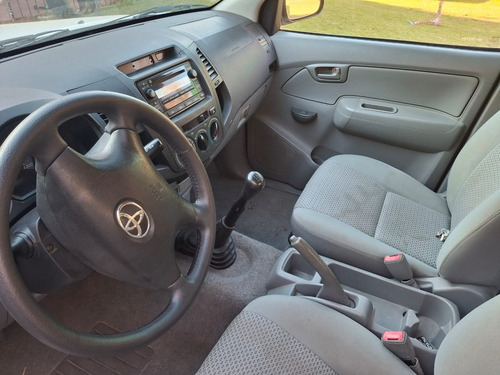 Hilux 4x2 Cabina Doble Dx Pack 2.5td