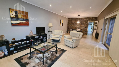Imagen 5 de 30 de Hermosa Casa En Venta - Jardin - Parrilla - 3 Habitaciones - Lote Propio