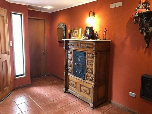 Casa Colindante Club De Golf