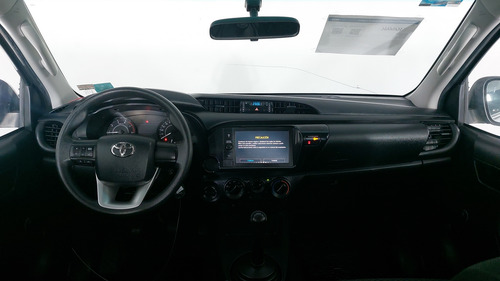 Toyota Hilux 2.8 DIESEL 4WD DOBLE CABINA