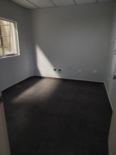 Imagen 11 de 23 de Marisol Castro Alquila Galpón Con Local Comercial Entre Av. Bolívar Y Hermandad Gallega De Valencia | Carabobo | Sector La Ceiba | PLG-95 Marisol 04244923040