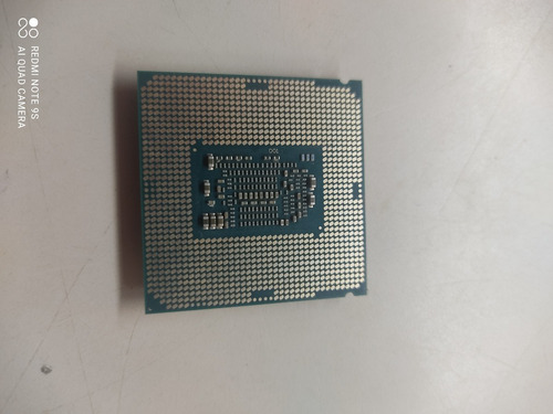 Procesador Intel Core I3-8100 3.6ghz Socket 1151 Octava Gen (Usado)