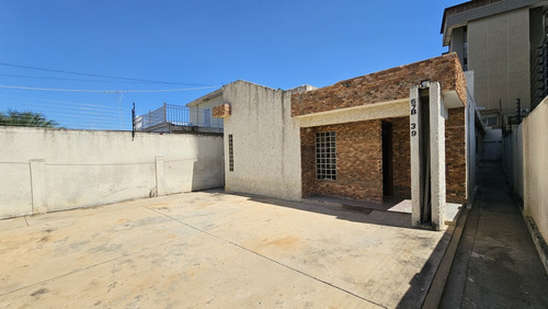 Casa Comercial En Alquiler Avenida 11 Tierra Negra