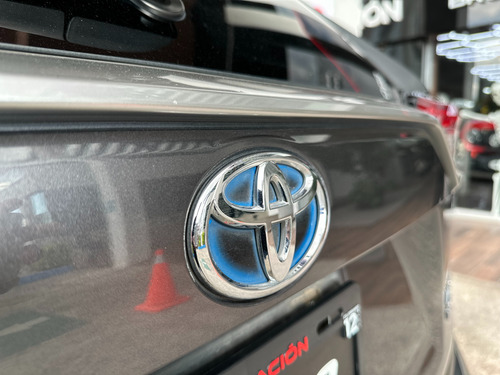 Toyota RAV4 LIMITED HV 2019