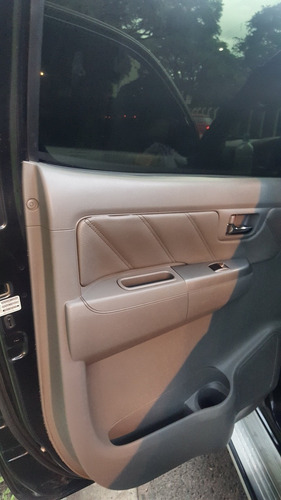 Toyota Hilux 3.0 Srv Cab. Dupla 4x4 Aut. 4p 2009