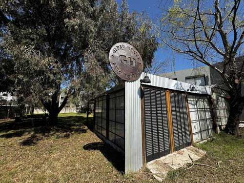 Alquier Amplio Terreno En Hostal Del Sol, Apto Uso Comercial