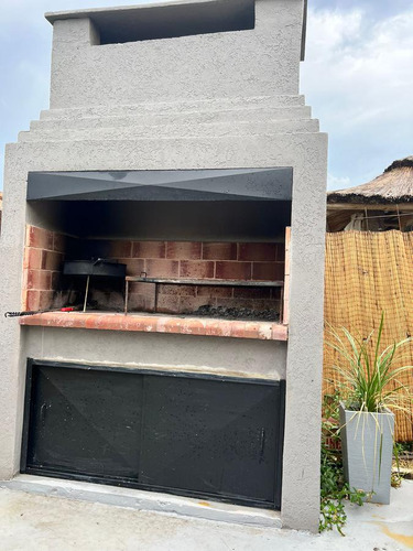 Casa En Venta - 400mts2 - Fincas De Don Eugenio I, General Rodriguez