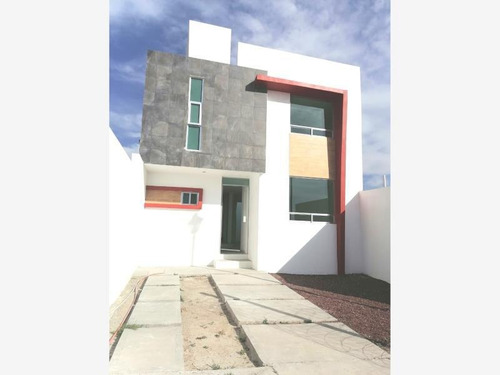 Imagen 1 de 12 de Casa Sola En Venta Valle De Estrellas