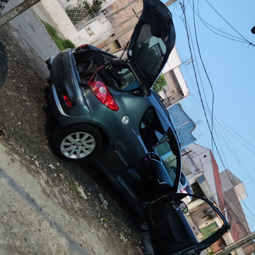 Peugeot 207 1.6 Sedan Xt Premium