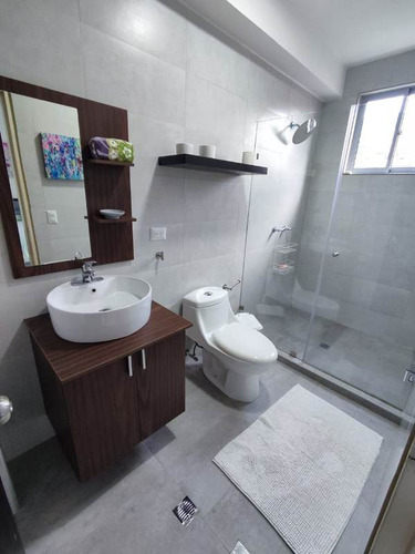 Sky Group Platinum Vende Apartamento En Res. Aspen, La Trigaleña. Pla-1855
