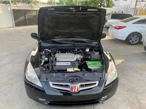 Imagen 9 de 15 de Honda Accord 2004 V6