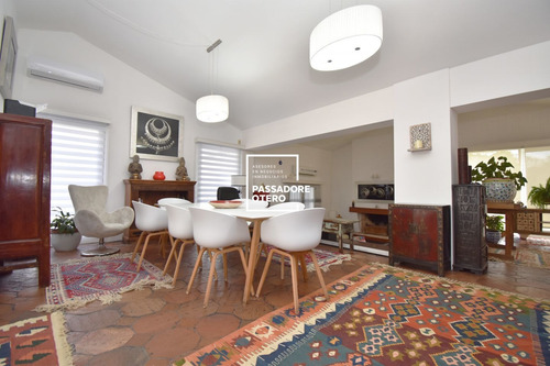 Imagen 2 de 17 de Vende O Permuta Casa Punta Del Este Sobre Avenida (ref: Psd-7750)