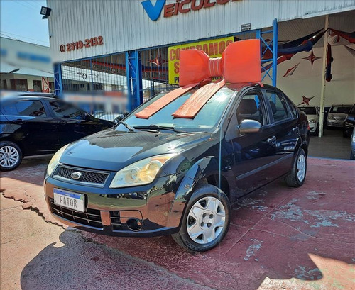 Imagem 1 de 9 de Ford Fiesta Fiesta 1.6 Mpi Sedan 8v Flex 4p Manual 2008