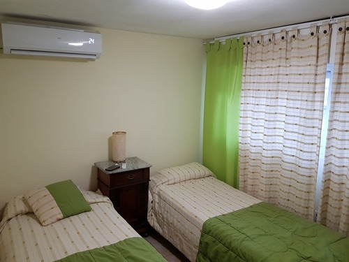 Muy Linda Casa Estilo Cabaña, En Complejo Con Costa Al Rio