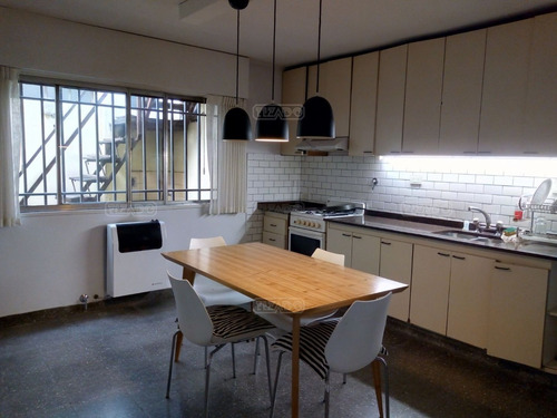 Edificio En Block En Venta Ubicado En Olivos, Zona Norte