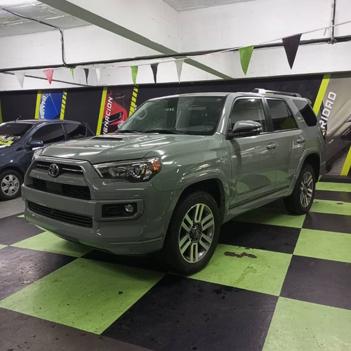 Imagen 3 de 12 de Toyota Trd Sport