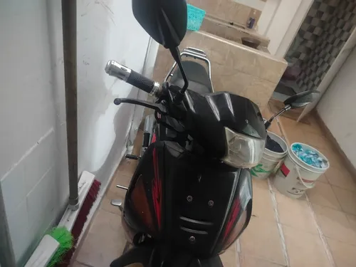 Moto Wsve 100