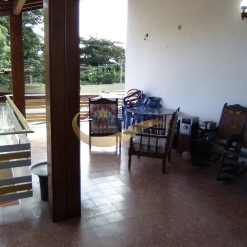Imagen 12 de 13 de Casa En Venta En Caraballeda De 7 Hab.5 Baños Ref 895