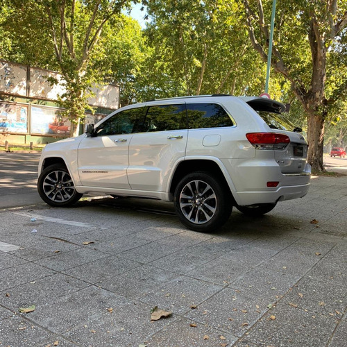 Jeep Grand Cherokee 3.6 Overland 2019 Dissano Automotores
