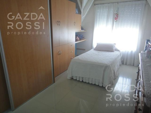 Imagen 19 de 25 de Departamento - Adrogue